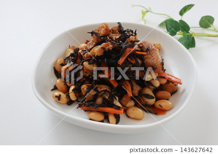 煮熟的Hijiki 5日 煮熟的Hijiki 5日 143627642