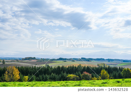 北海道美瑛山 北海道美瑛山 143632528