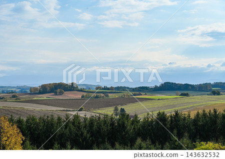 北海道美瑛山 北海道美瑛山 143632532