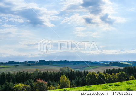北海道美瑛山 北海道美瑛山 143632533