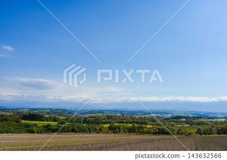 北海道美瑛山 北海道美瑛山 143632566