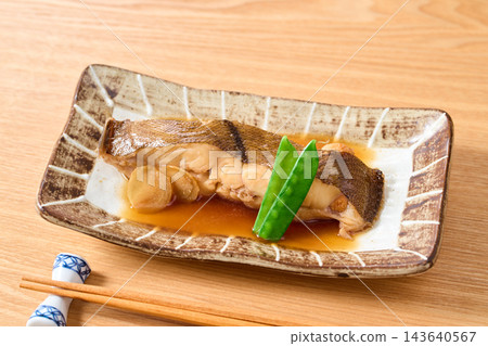 煮紅色和白色 煮紅色和白色 143640567