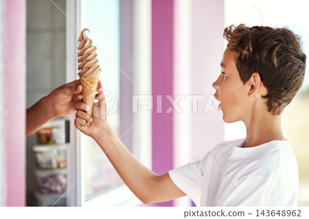 Business, window or excited boy child with ice cream surprise outdoor for snack, request or payment on vacation. Industry, customer service or shop server hand with kid at a beach for summer dessert Business, window or excited boy child with ice cream surprise outdoor for snack, request or payment on vacation. Industry, customer service or shop server hand with kid at a beach for summer dessert 143648962