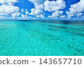 沖繩宮古島 夏日藍天與大海 143657710