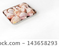 chicken drumstick 143658293