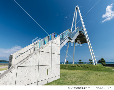 Himinoe Park Observation Deck on a clear autumn day, Himi City, Toyama Prefecture Himinoe Park Observation Deck on a clear autumn day, Himi City, Toyama Prefecture 143662976