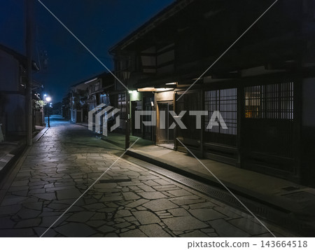 Streetscape of Kanaya Honmachi, Takaoka City at night Streetscape of Kanaya Honmachi, Takaoka City at night 143664518