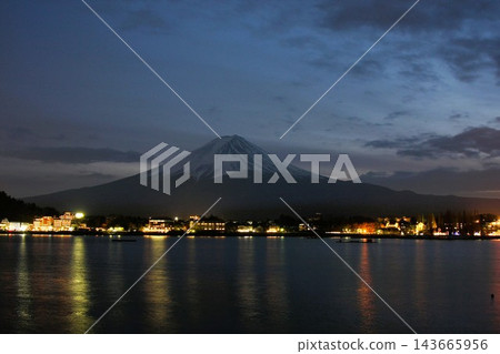 富士和夜景 富士和夜景 143665956