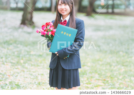 high school girl, graduate, graduation 143666029