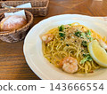 Seafood oil pasta and bread set 143666554