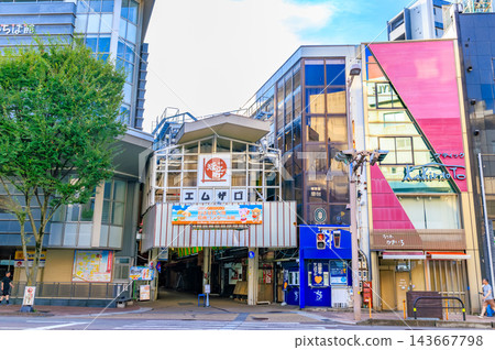 石川縣金澤市近江町市場,清晨 石川縣金澤市近江町市場,清晨 143667798