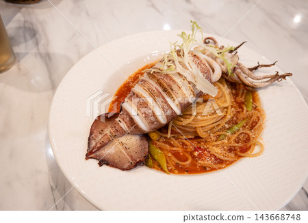 烏賊 魷魚 義大利麵 squid spaghetti pasta パスタ スパゲッティ 烏賊 魷魚 義大利麵 squid spaghetti pasta パスタ スパゲッティ 143668748