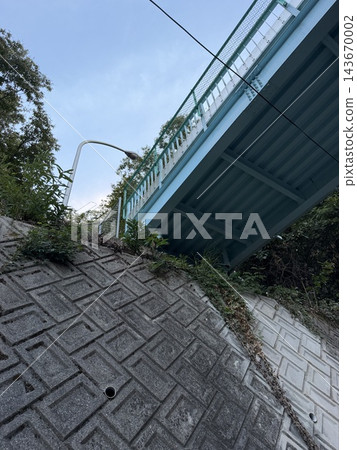 Pedestrian overpass, sky, stone wall Pedestrian overpass, sky, stone wall 143670002