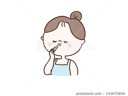 一位女士正在使用棒狀潤唇膏滋潤嘴唇(唇部護理)。 一位女士正在使用棒狀潤唇膏滋潤嘴唇(唇部護理)。 143670894