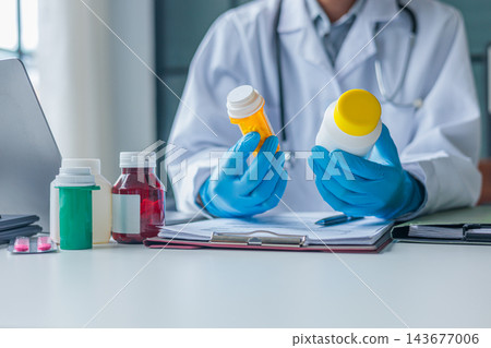 Doctor review patient medical history and managing prescriptions for patient. Doctor review patient medical history and managing prescriptions for patient. 143677006