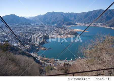 河口湖和富士山的絕景 143682410