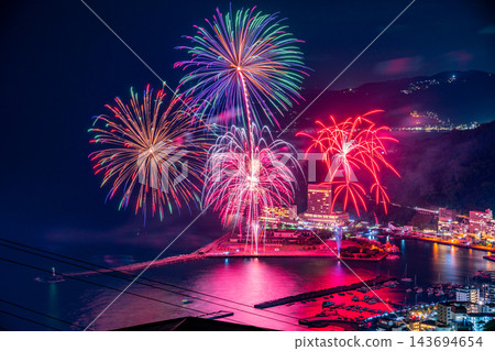 [靜岡縣]熱海100萬美元夜景與海上煙火表演 143694654