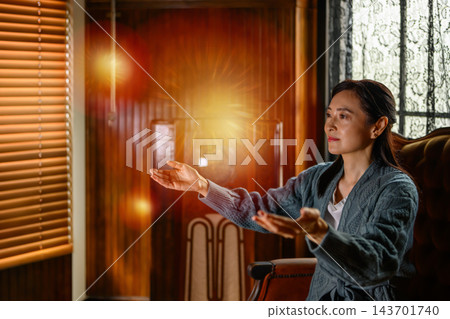 女生 女孩 女性 143701740
