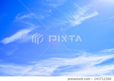 藍色的天空和雲圖像 藍色的天空和雲圖像 143712300