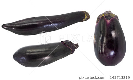 Set of 3 eggplant varieties (normal, long eggplant, and water eggplant) with transparent background and macro photography. Set of 3 eggplant varieties (normal, long eggplant, and water eggplant) with transparent background and macro photography. 143713219