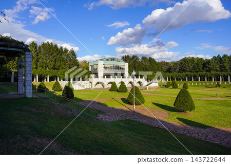 我在前田森林公園的觀景休息室拍了張照片。 我在前田森林公園的觀景休息室拍了張照片。 143722644