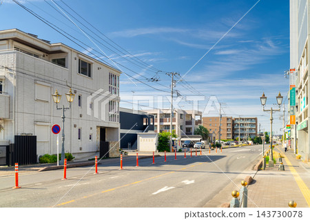 東武東上線若葉站前的景色 143730078
