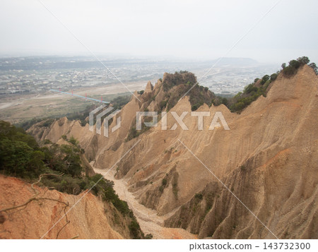 台灣第35座小山峰火岩山登山路線沿途風景。 台灣第35座小山峰火岩山登山路線沿途風景。 143732300