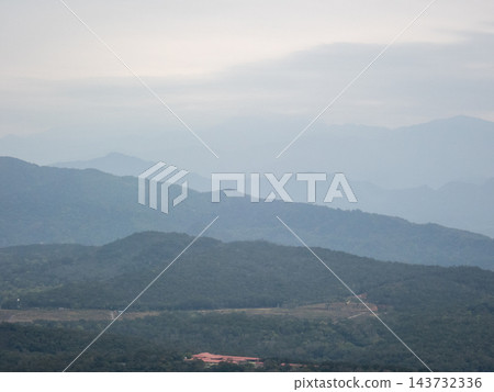 台灣第35座小山峰火岩山登山路線沿途風景。 台灣第35座小山峰火岩山登山路線沿途風景。 143732336