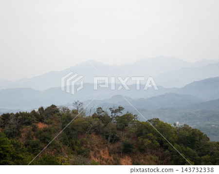 台灣第35座小山峰火岩山登山路線沿途風景。 台灣第35座小山峰火岩山登山路線沿途風景。 143732338