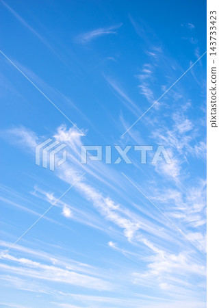 天空景象:秋日的天空,秋日的雲朵 天空景象:秋日的天空,秋日的雲朵 143733423