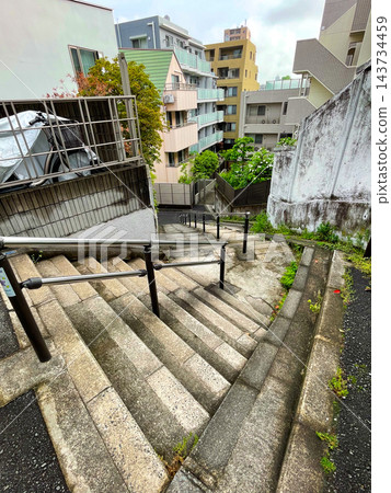 東京文京區根津的鬧鬼樓梯 東京文京區根津的鬧鬼樓梯 143734459