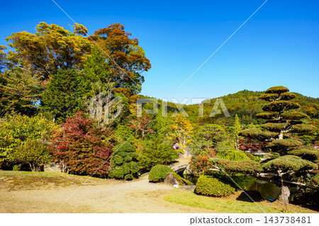 忍野八海的紅葉 143738481