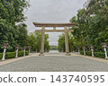 The large torii gate located within the grounds of Kashihara Shrine 143740595