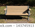 Park bench 143745913