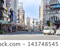 從東武淺草站向外延伸的商業區街景，以及車站前的主要街道。 143748545