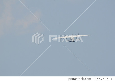 塞斯納飛機飛走(調布機場/東京調布市) 塞斯納飛機飛走(調布機場/東京調布市) 143750625