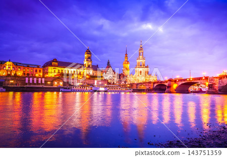 Embankment of Dresden, Germany Embankment of Dresden, Germany 143751359
