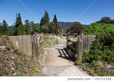 群馬縣水上町名古魯米城跡公園 群馬縣水上町名古魯米城跡公園 143752588