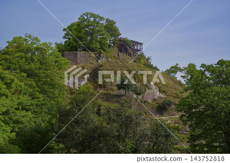 苗木城建於一塊巨石之上 苗木城建於一塊巨石之上 143752818