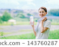 Senior women who hydrate Senior women who hydrate 143760287