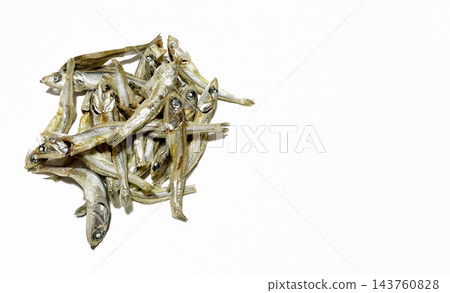 乾沙丁魚的圖片 乾沙丁魚的圖片 143760828