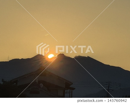2029年9月1日 石槌山脈的日出 2029年9月1日 石槌山脈的日出 143760942