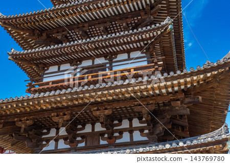 奈良縣奈良藥師寺東塔特寫 奈良縣奈良藥師寺東塔特寫 143769780