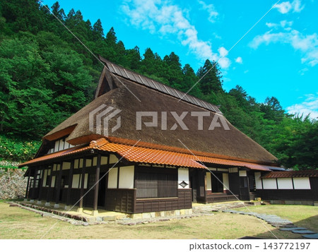 美濃地宅邸:主屋為茅草屋頂 美濃地宅邸:主屋為茅草屋頂 143772197
