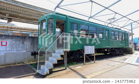 在宮坂社區中心（東京世田谷區）展出的列車是以前的玉電DeHa 80系列（江之電600系列）。 143775962