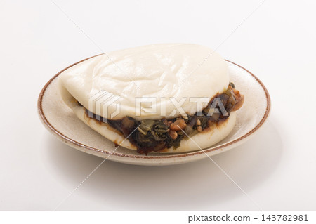 台灣燉肉漢堡，刈包（中式蒸煮包） 143782981