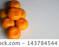 Delicious oranges 143784544