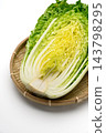 Cross-section of a cabbage cut lengthwise 143798295