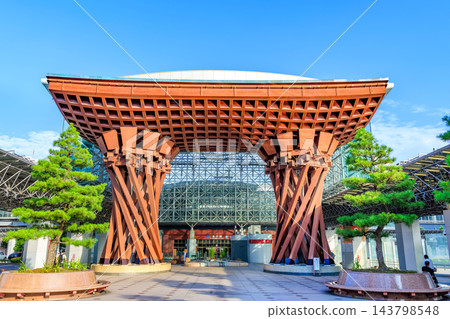 清晨,石川縣金澤市金澤站,鼓門 清晨,石川縣金澤市金澤站,鼓門 143798548