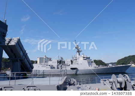 12型艦對艦飛彈改良型,搭載於試飛艦「飛鳥號」及驅逐艦「摩耶號」。 12型艦對艦飛彈改良型,搭載於試飛艦「飛鳥號」及驅逐艦「摩耶號」。 143807388